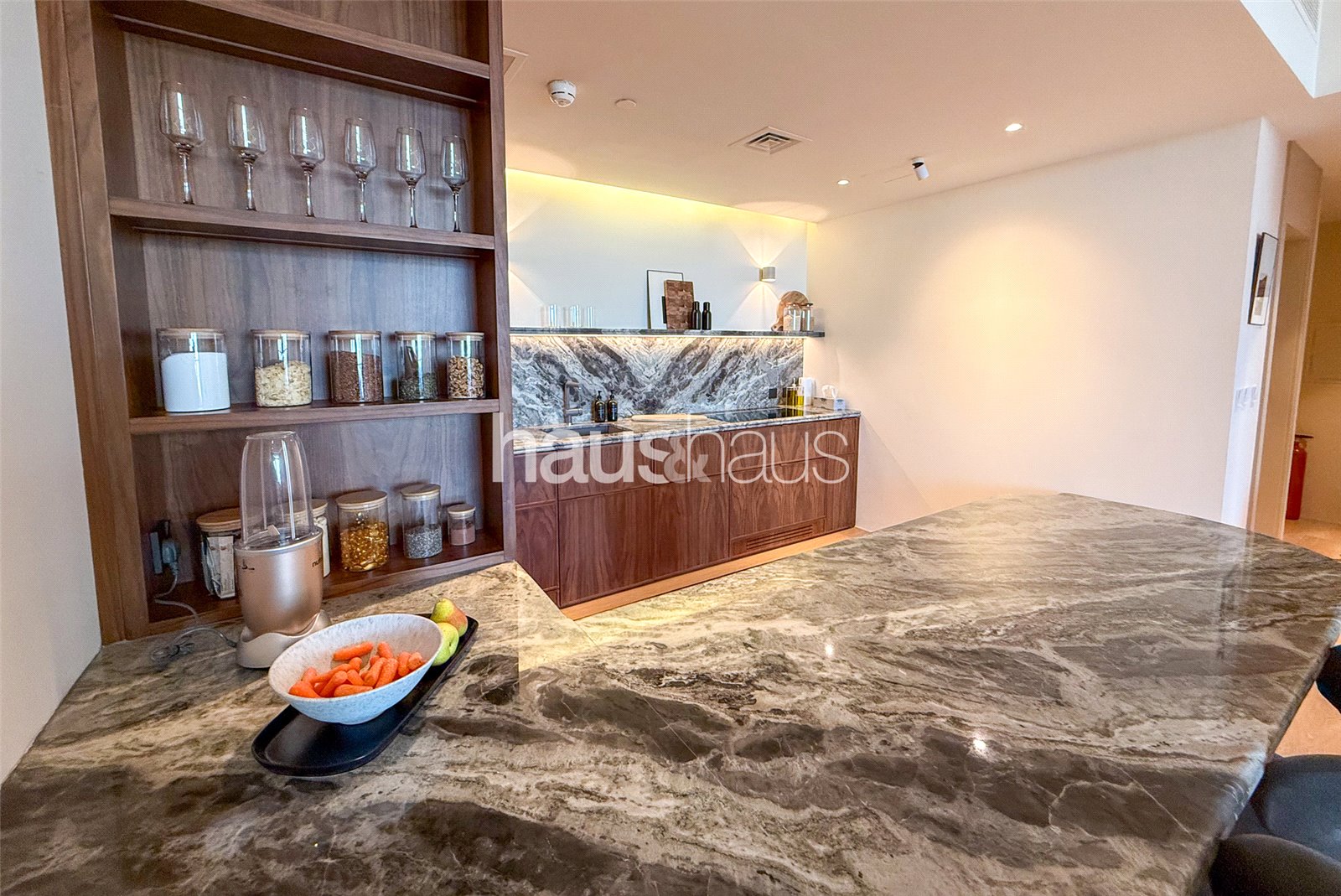 mobile-banner - Haus and Haus