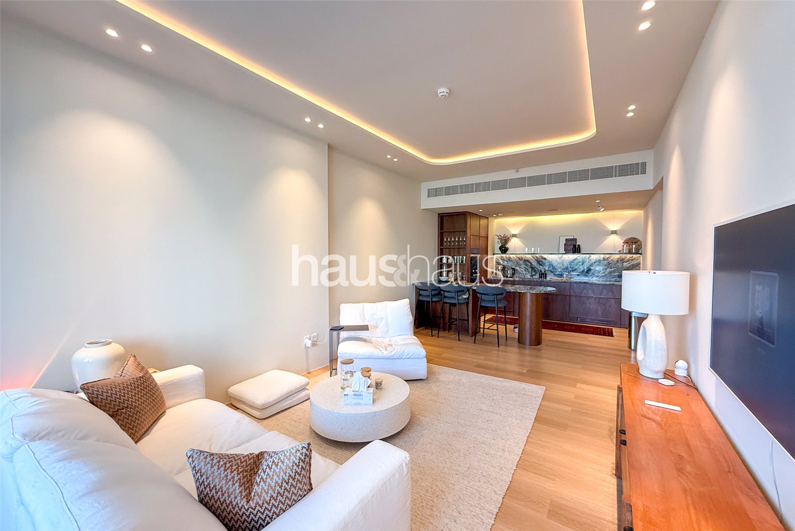 mobile-banner - Haus and Haus