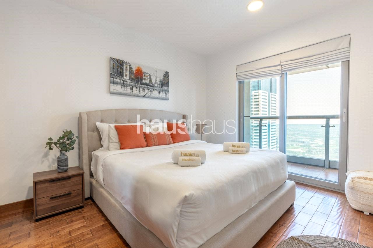 1 bedroom apartment for sale - haus & haus