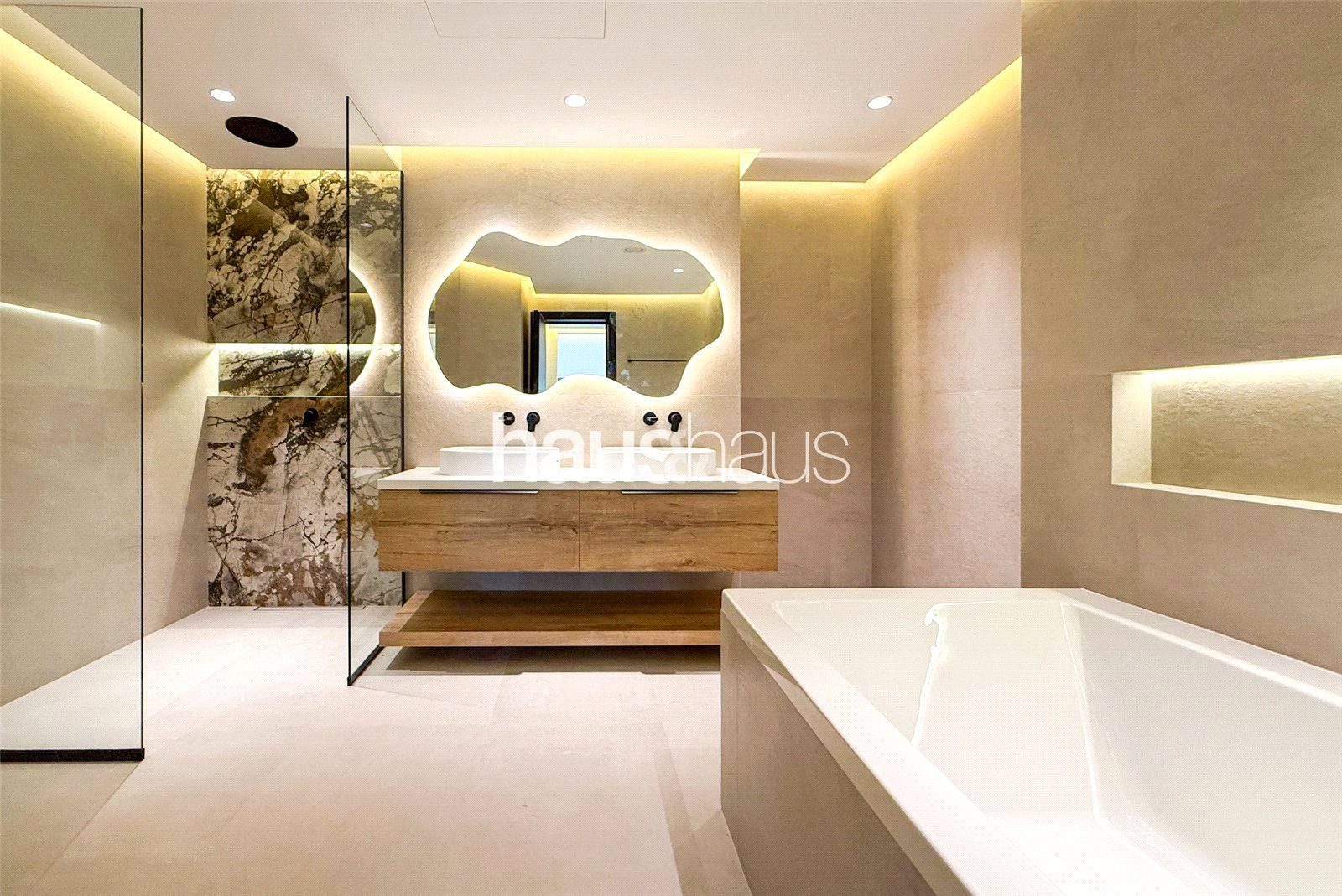 mobile-banner - Haus and Haus