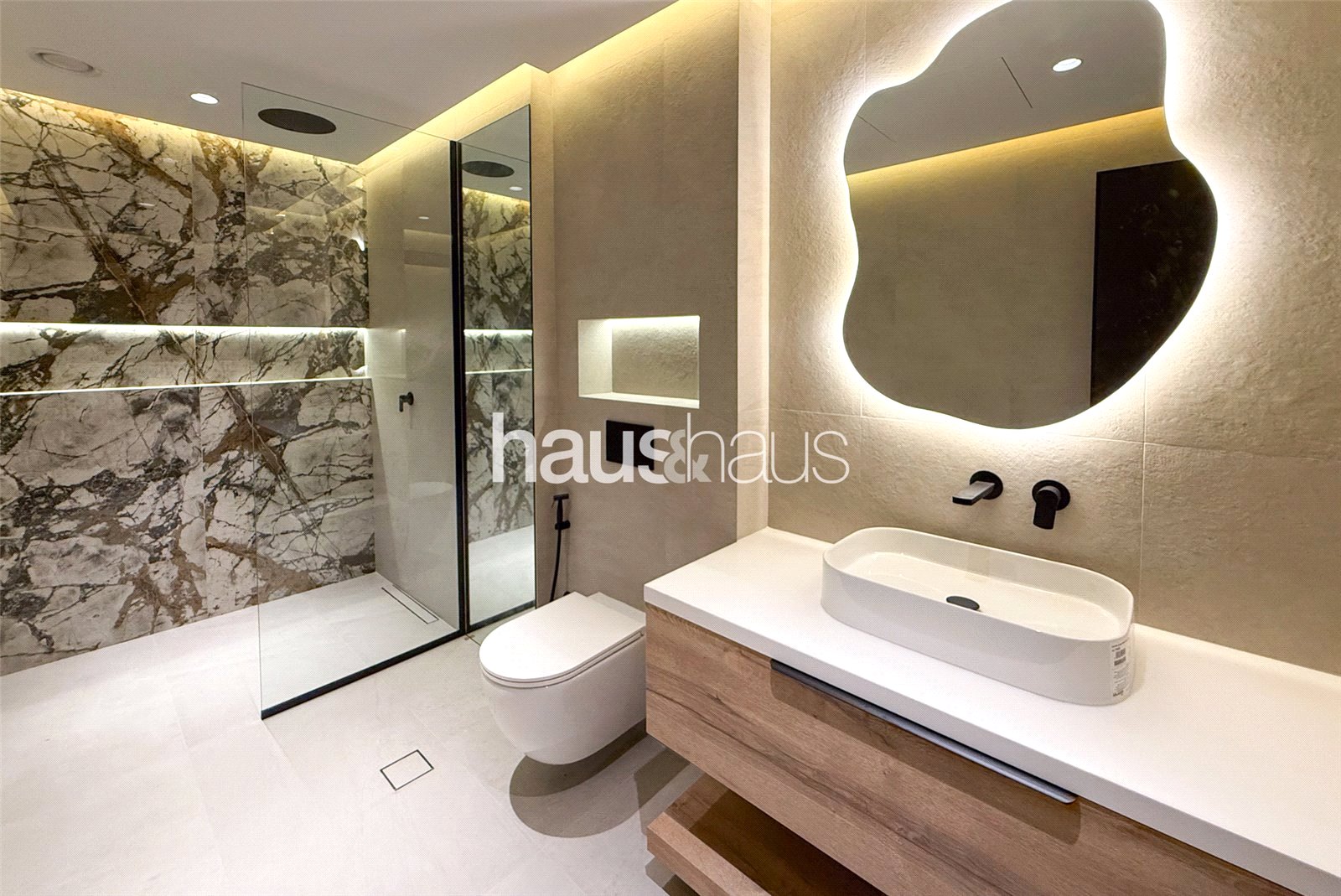 mobile-banner - Haus and Haus