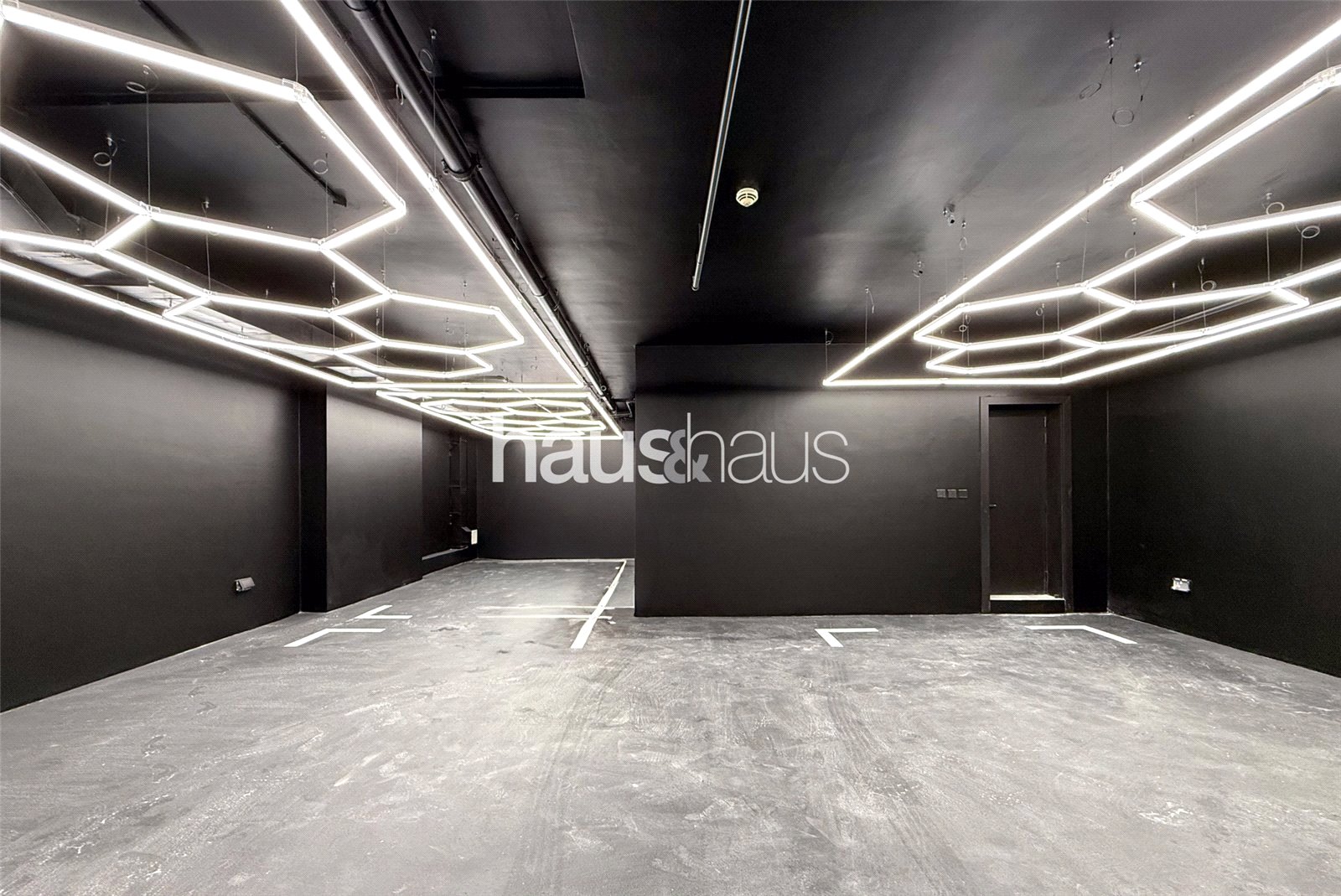 mobile-banner - Haus and Haus