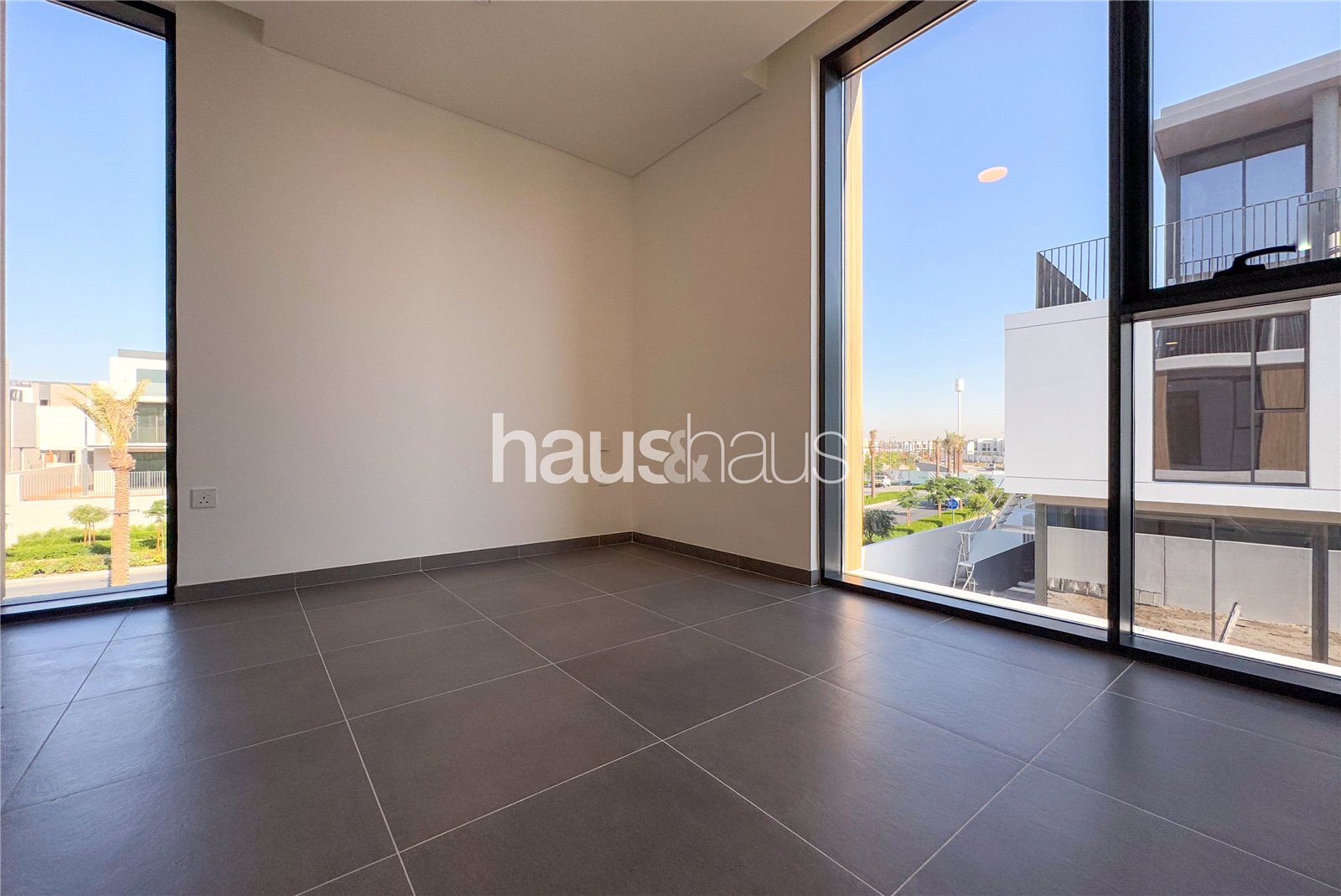 4 bedroom villa to rent - haus & haus