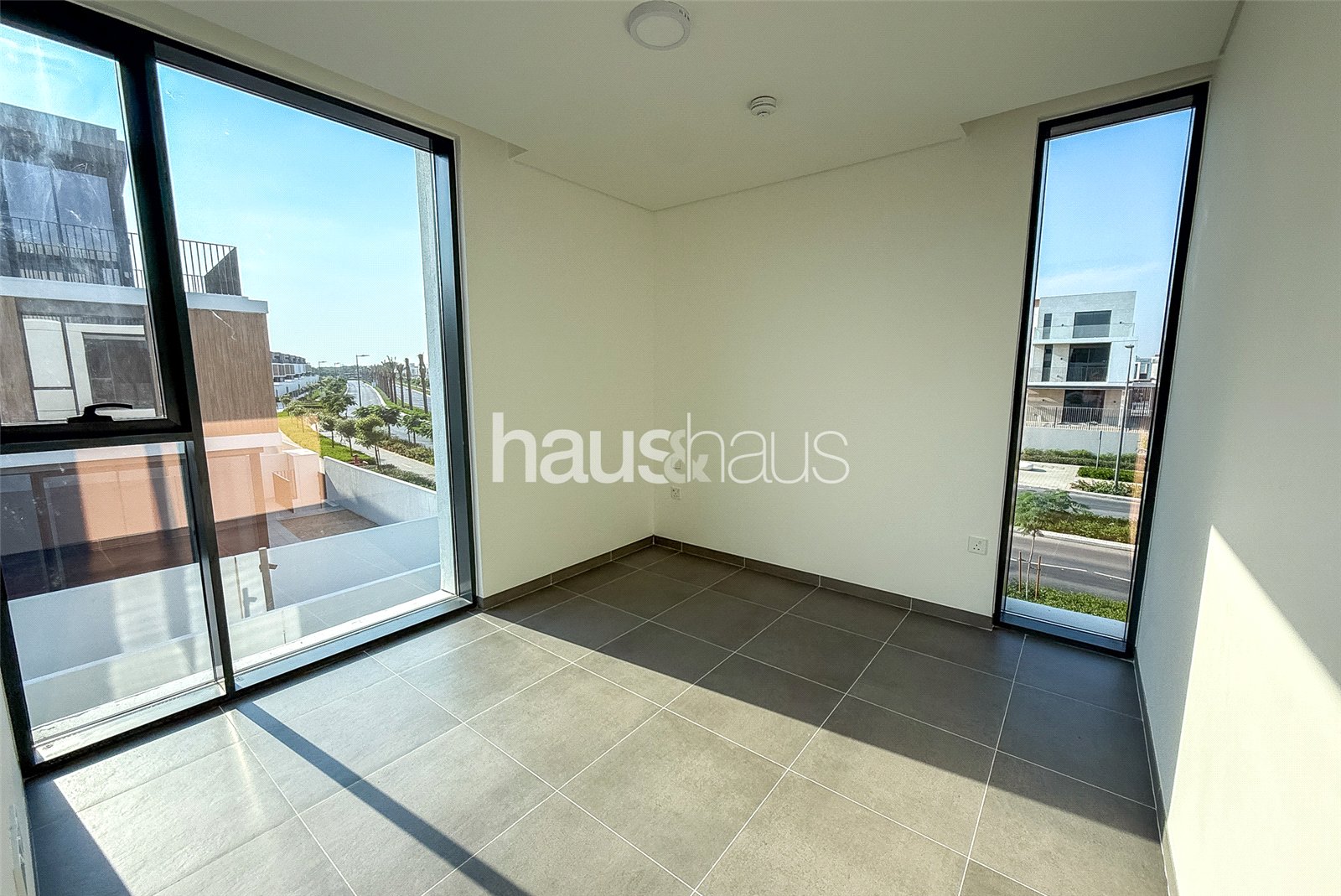 4 bedroom villa to rent - haus & haus