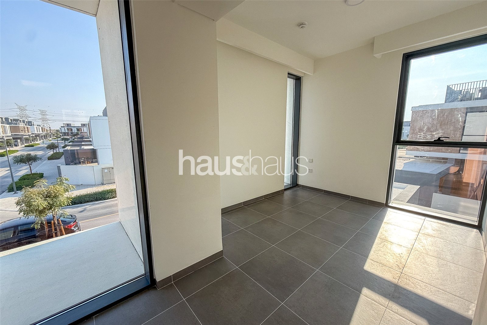 4 bedroom villa to rent - haus & haus