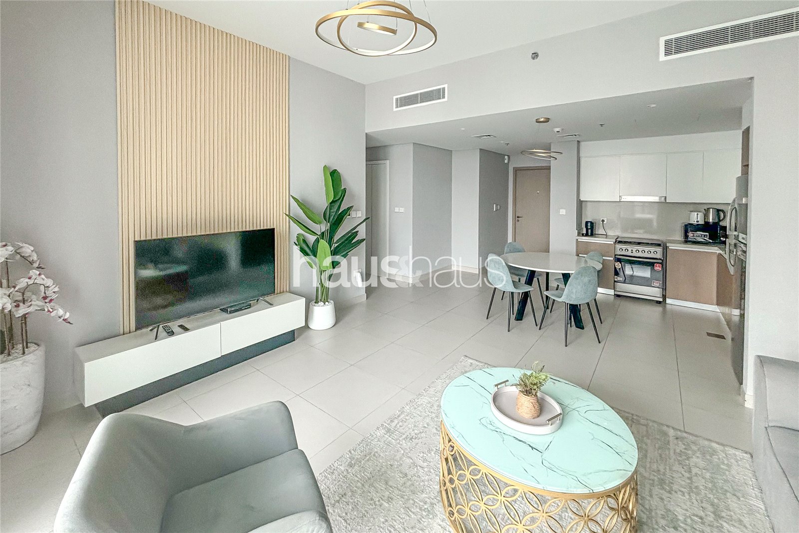 2 bedroom apartment for sale - Haus and Haus