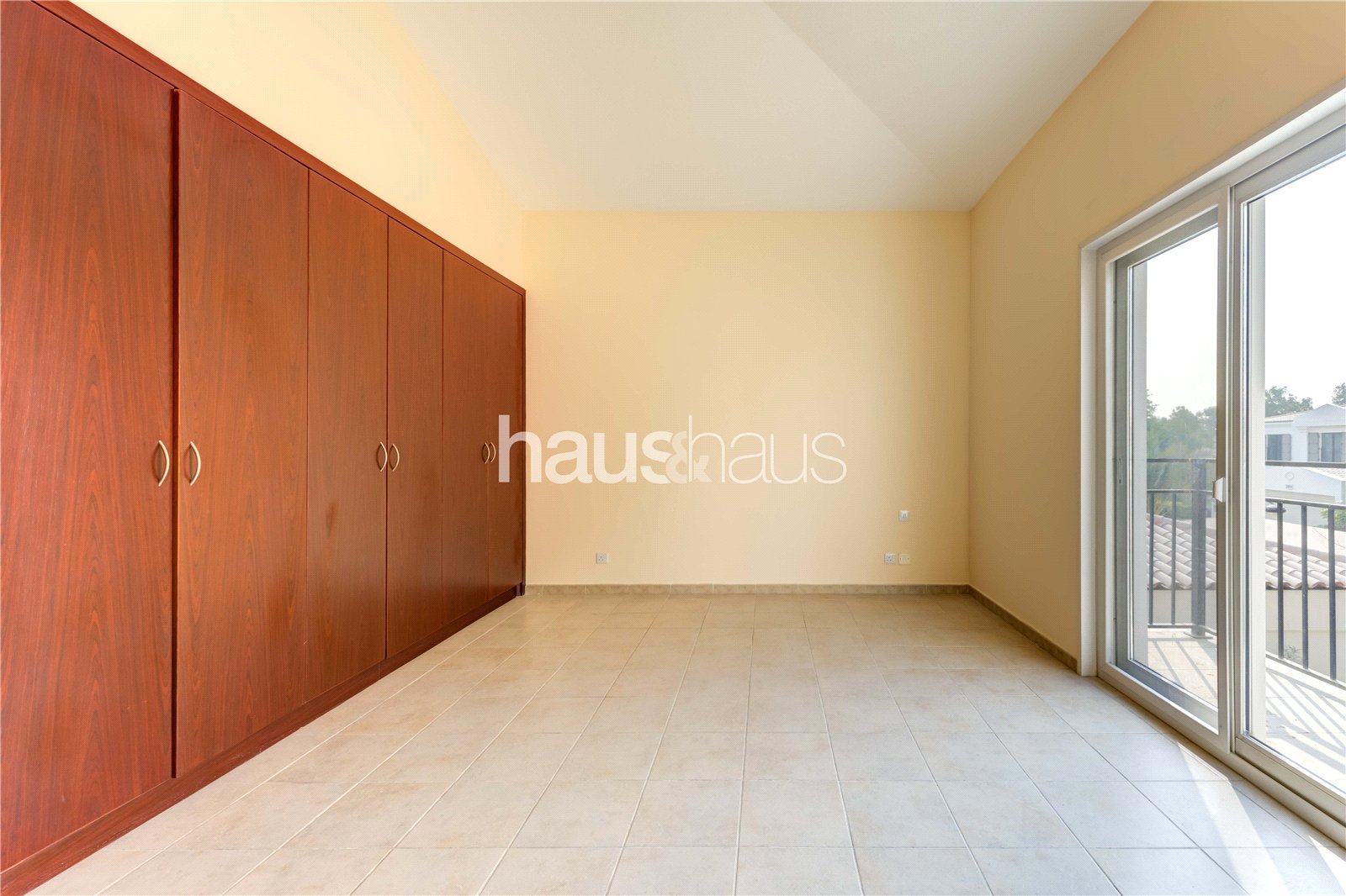 mobile-banner - Haus and Haus