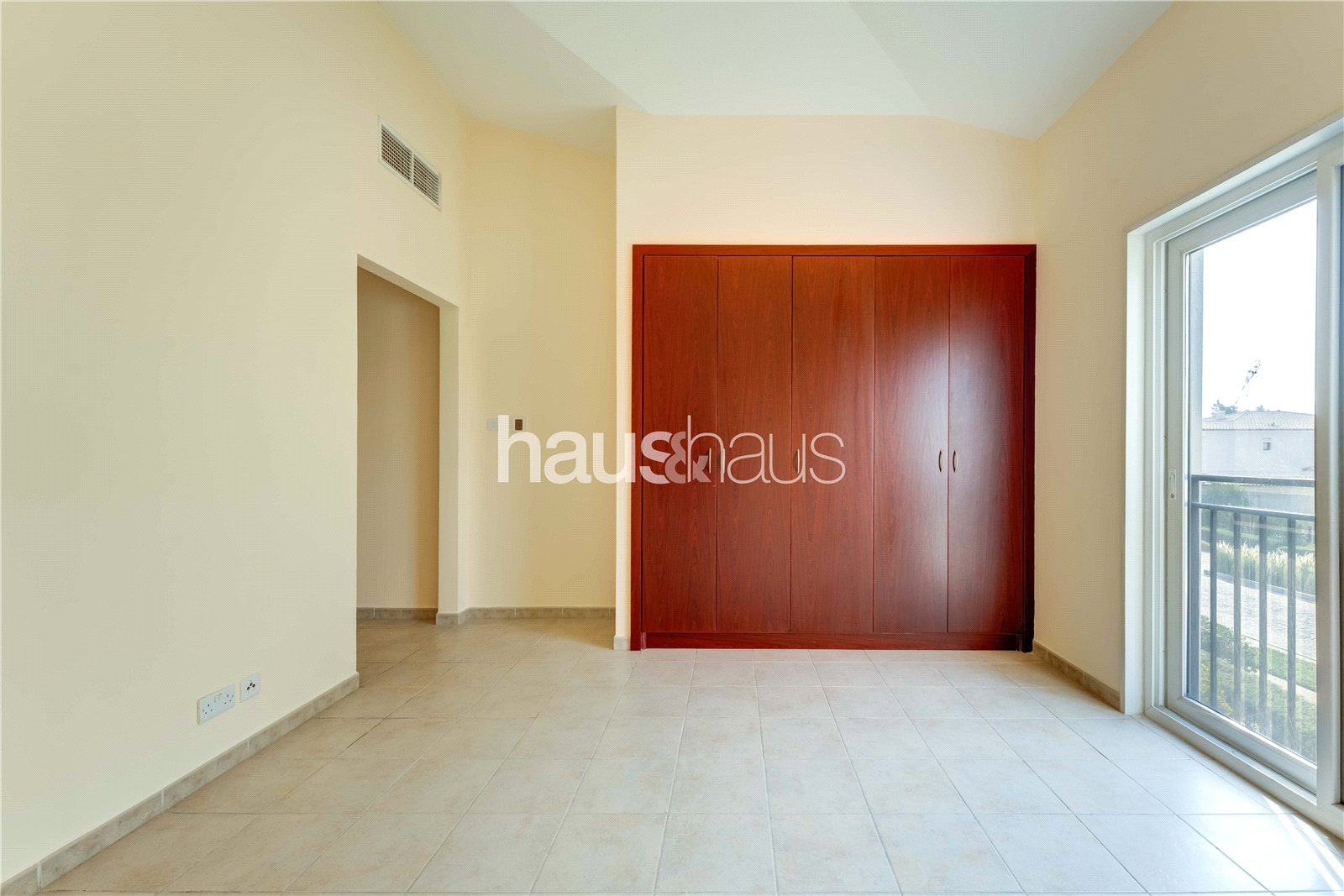 mobile-banner - Haus and Haus