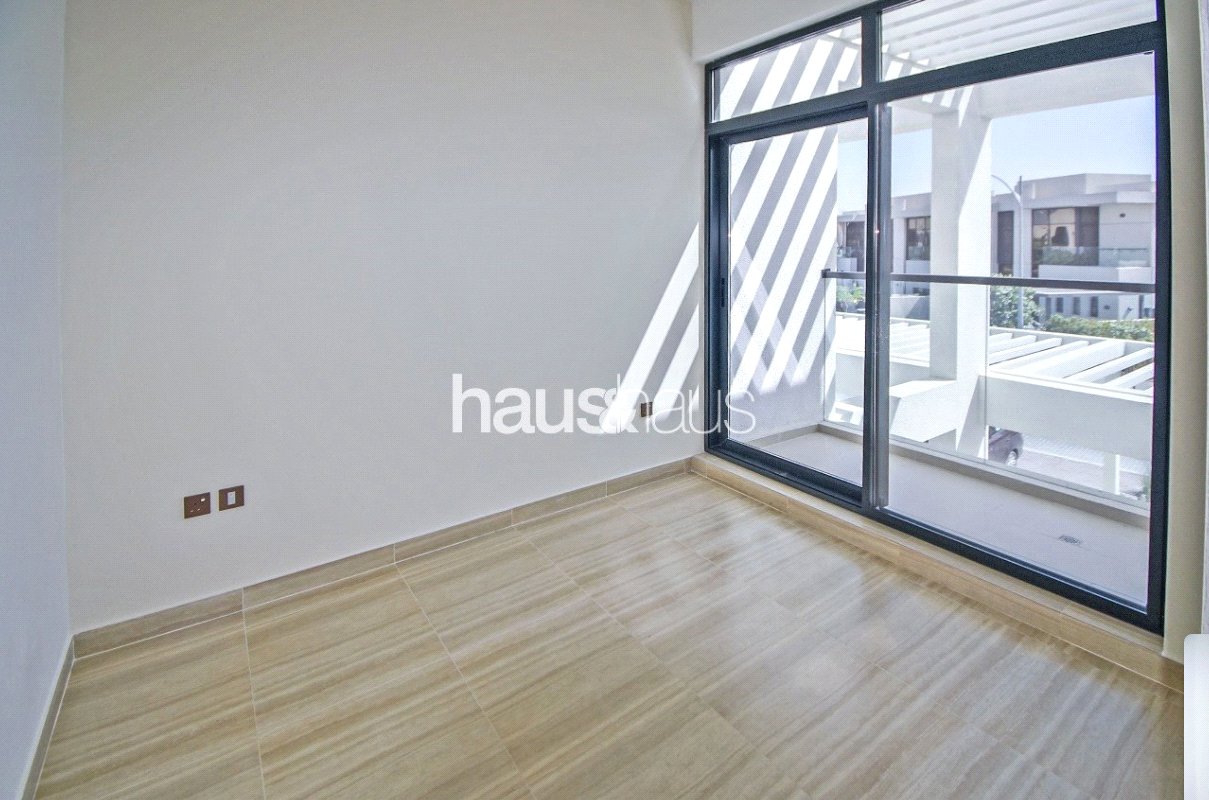 mobile-banner - Haus and Haus