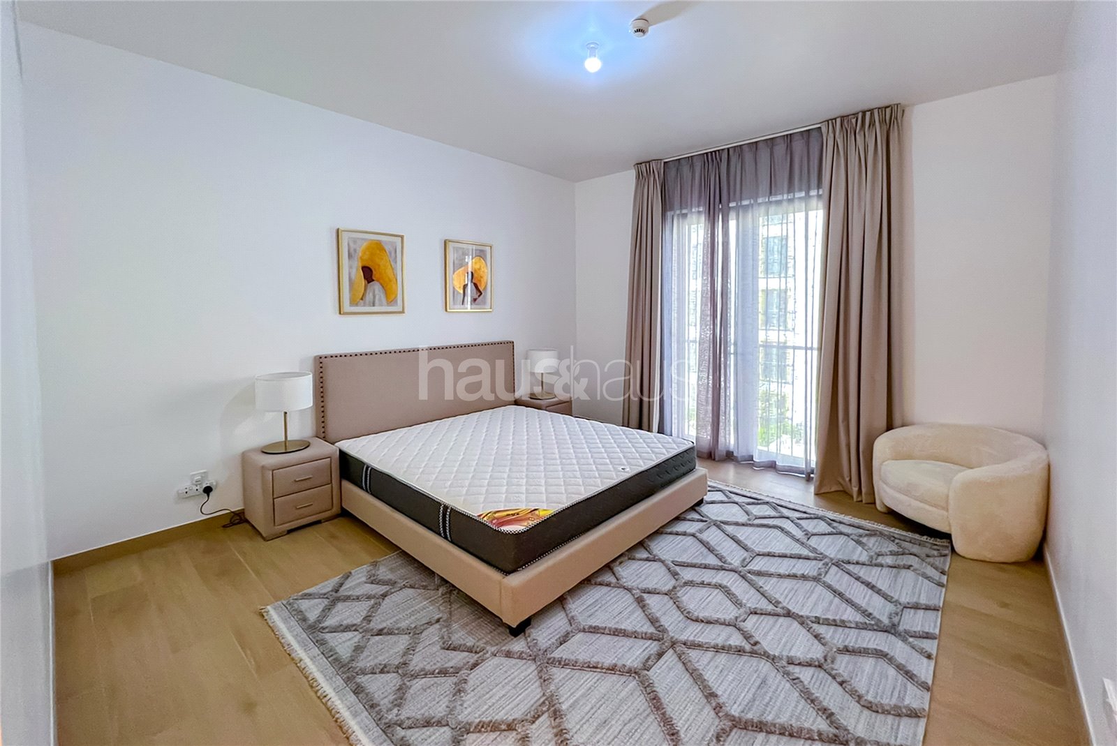 Apartment to rent with 2 bedrooms in La Cote Building 2, Port de La Mer