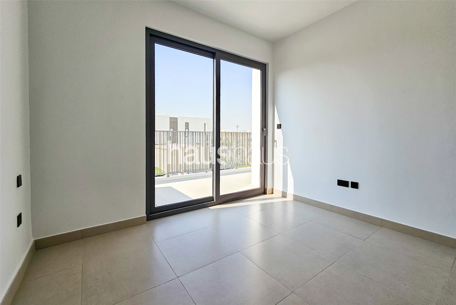 3 bedroom townhouse to rent - haus & haus