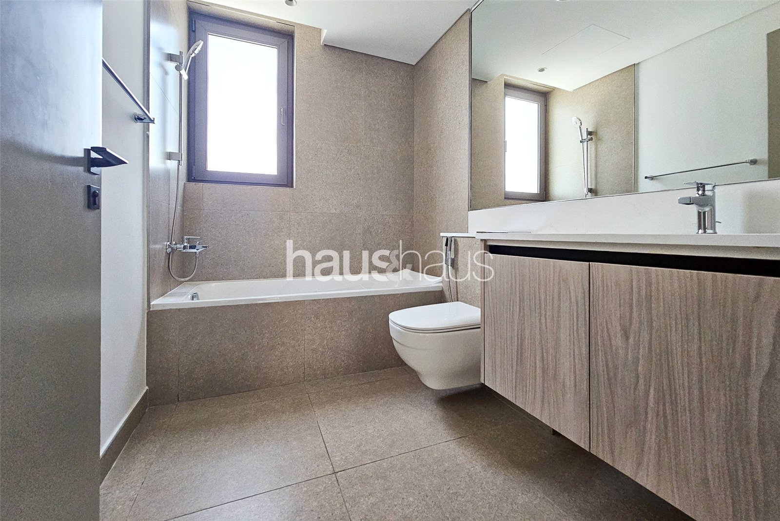 3 bedroom townhouse to rent - haus & haus