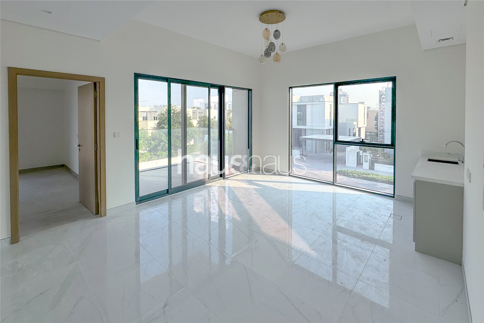 4 bedroom villa to rent - haus & haus