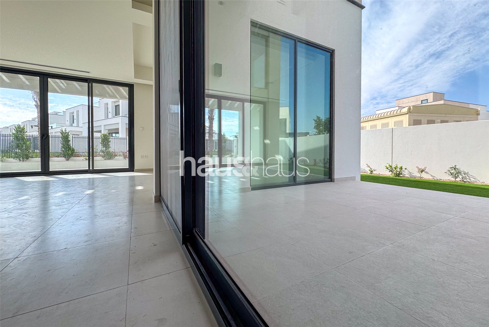 4 bedroom villa to rent - haus & haus