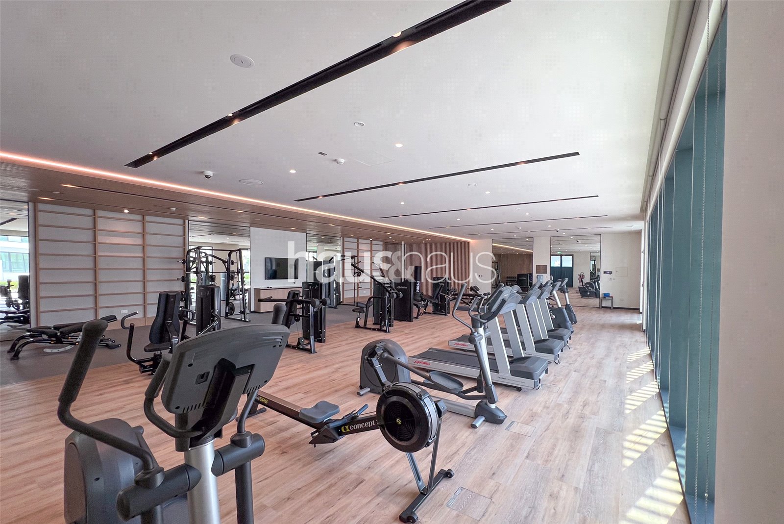 4 bedroom villa to rent - haus & haus