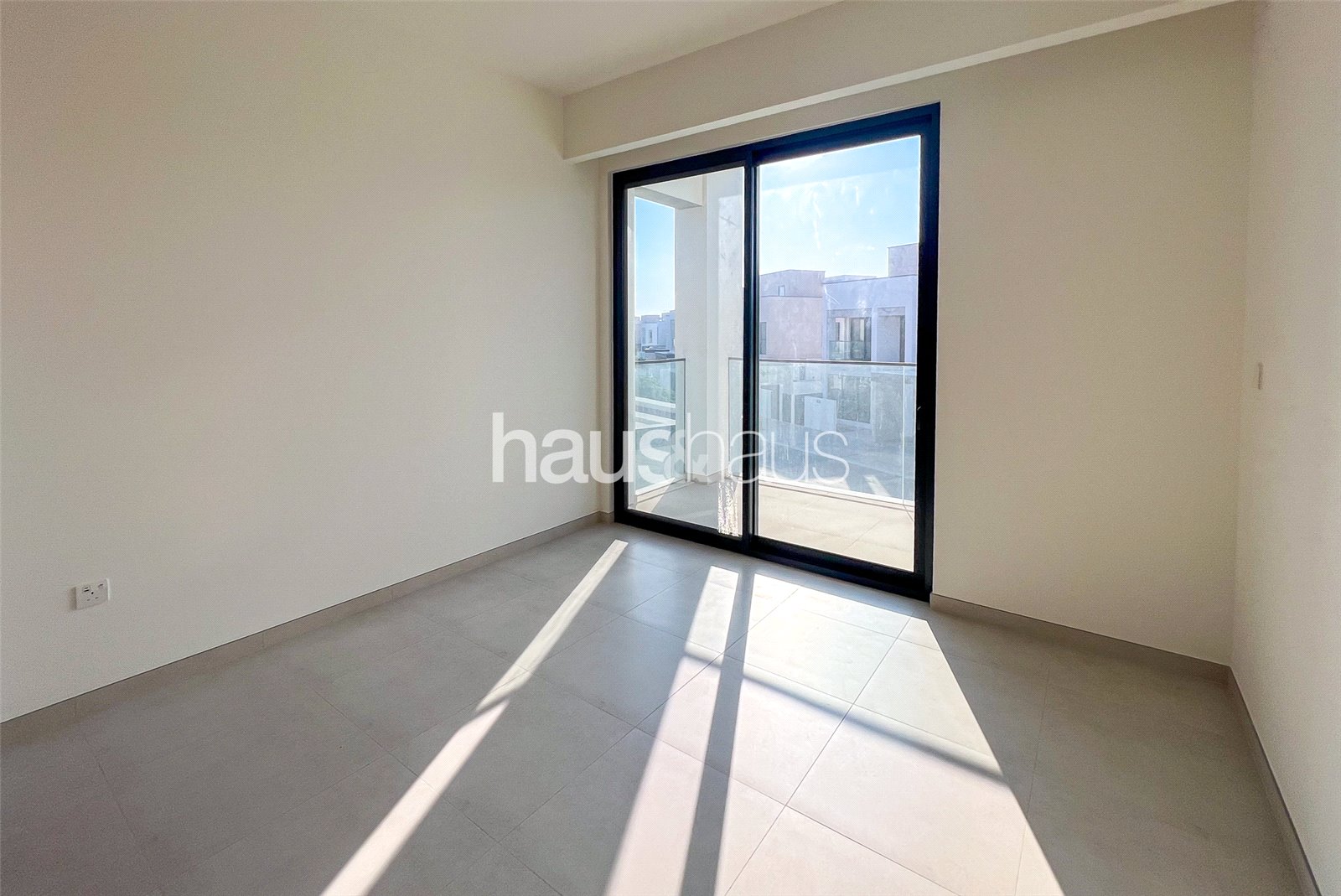 4 bedroom villa to rent - haus & haus