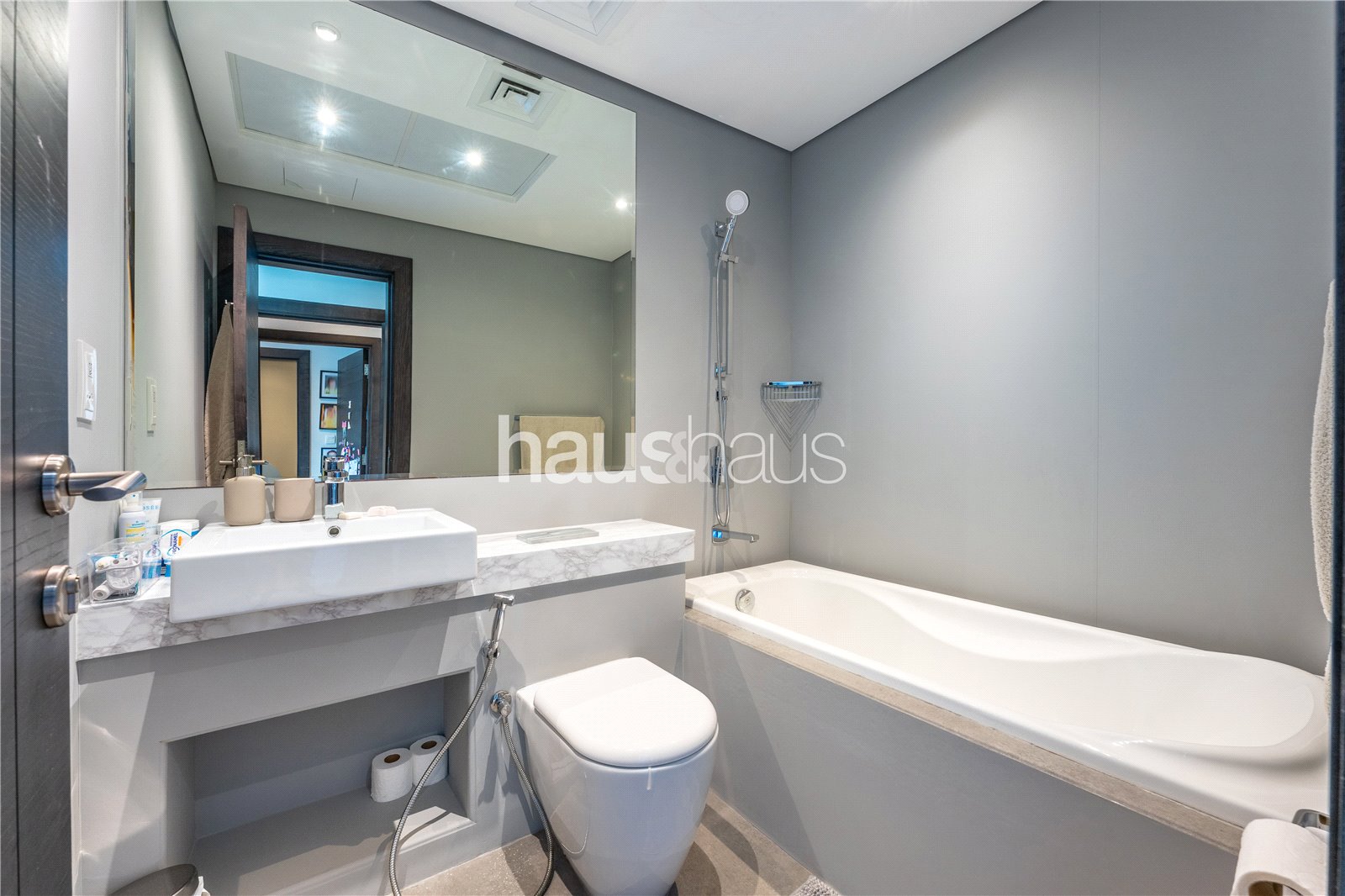 3 bedroom apartment for sale - haus & haus