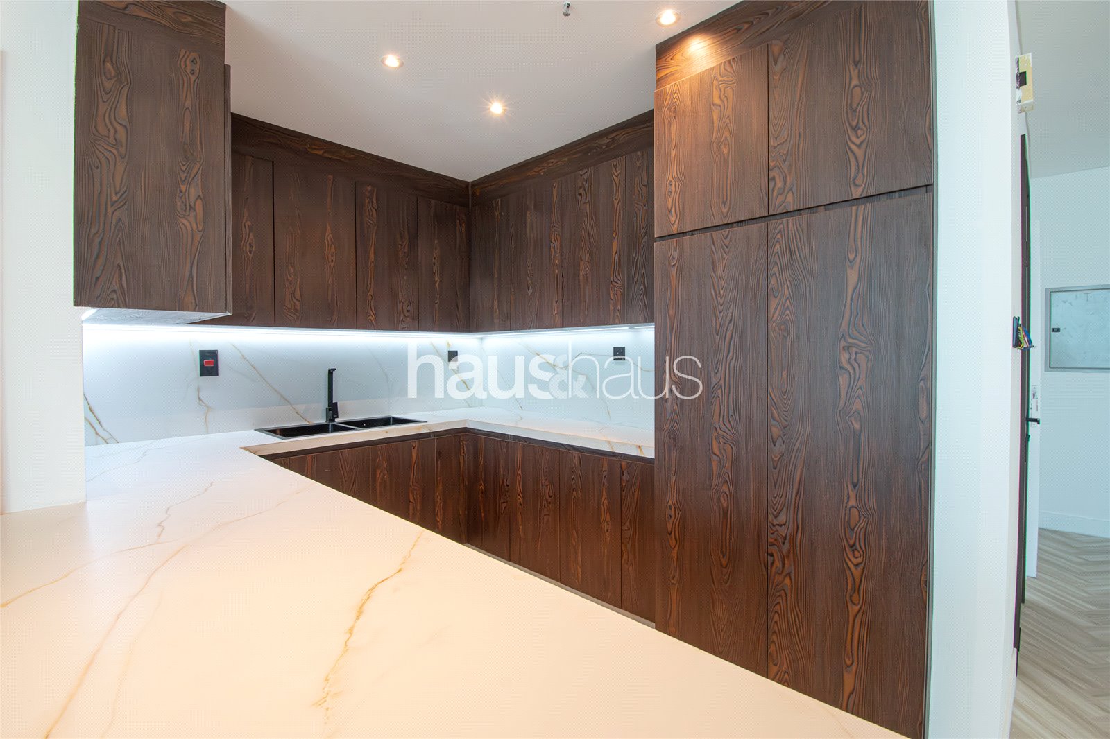 1 bedroom apartment for sale - haus & haus