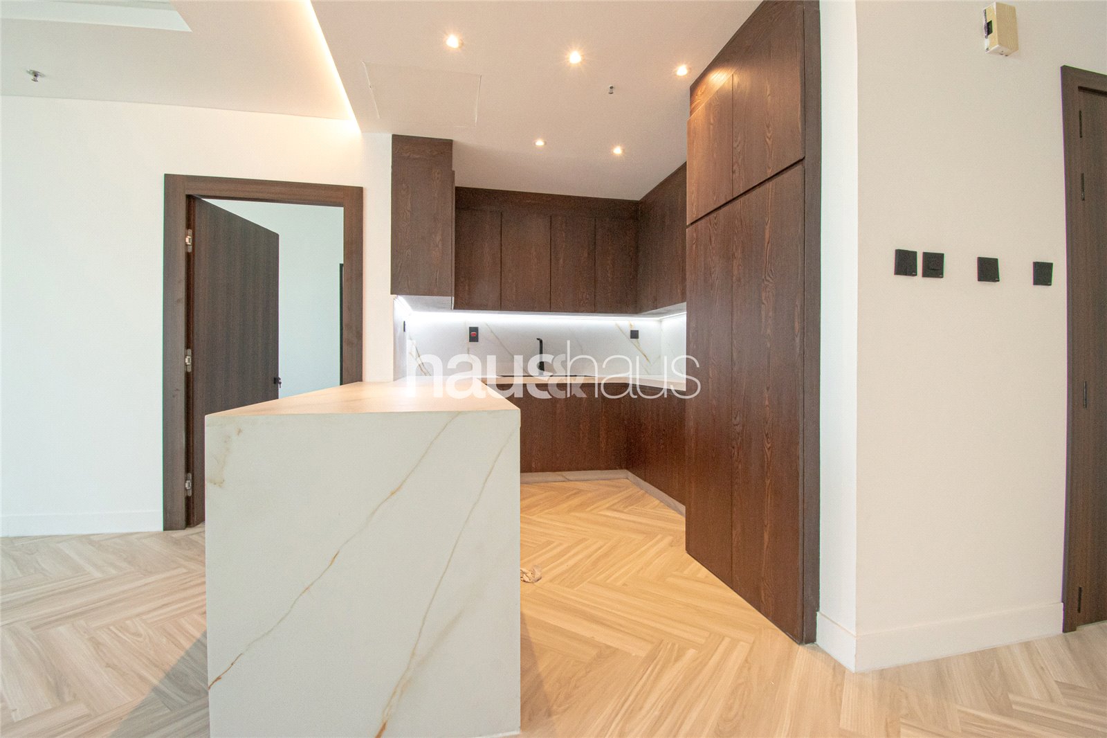 1 bedroom apartment for sale - haus & haus