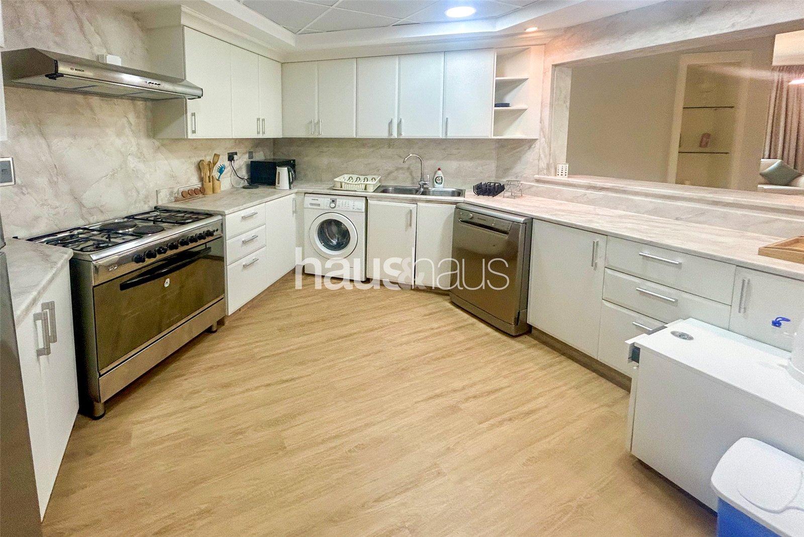 3 bedroom apartment for sale - haus & haus