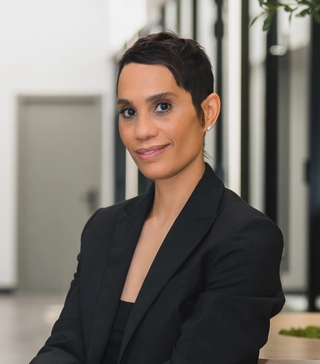 Naomi Lyons - haus & haus