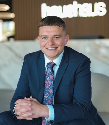 Bradley Rathbone - haus & haus