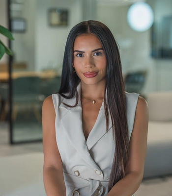 Emily Hosking - haus & haus