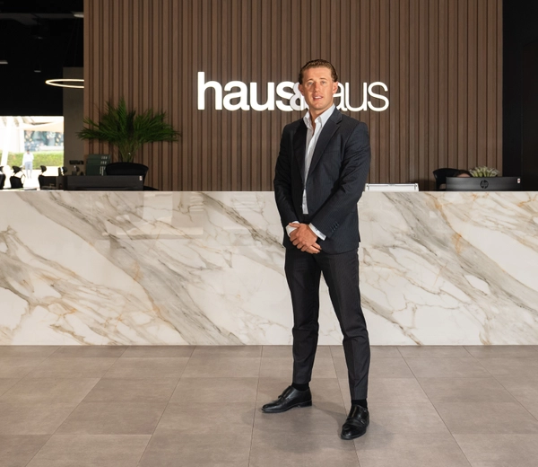 Charlie Maguire - haus & haus