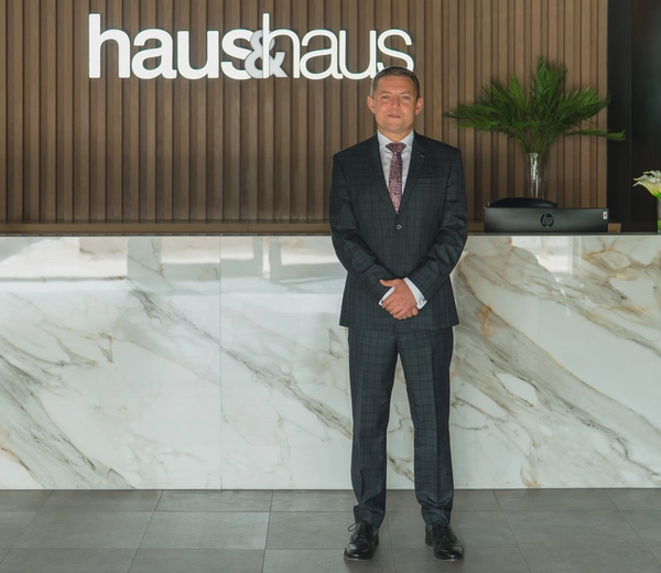 Paul Tredger - haus & haus