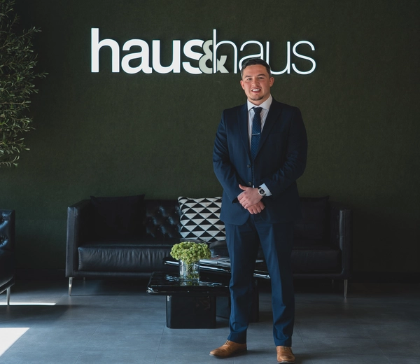 Ryan Josua - haus & haus