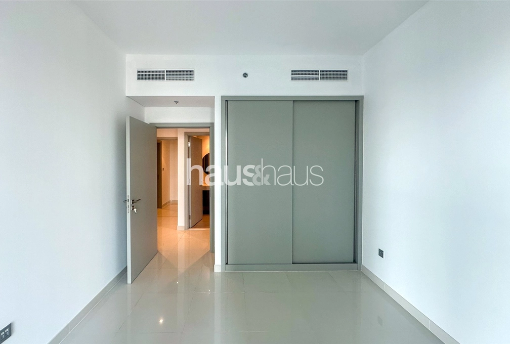 3 bedroom apartment for sale - haus & haus