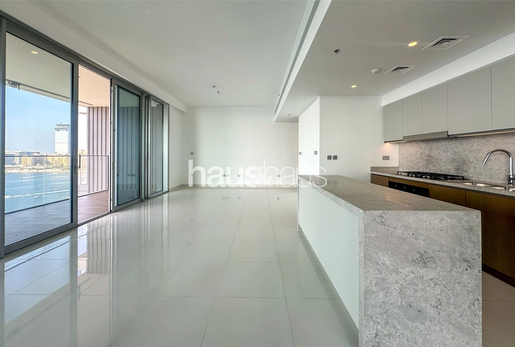 3 bedroom apartment for sale - haus & haus