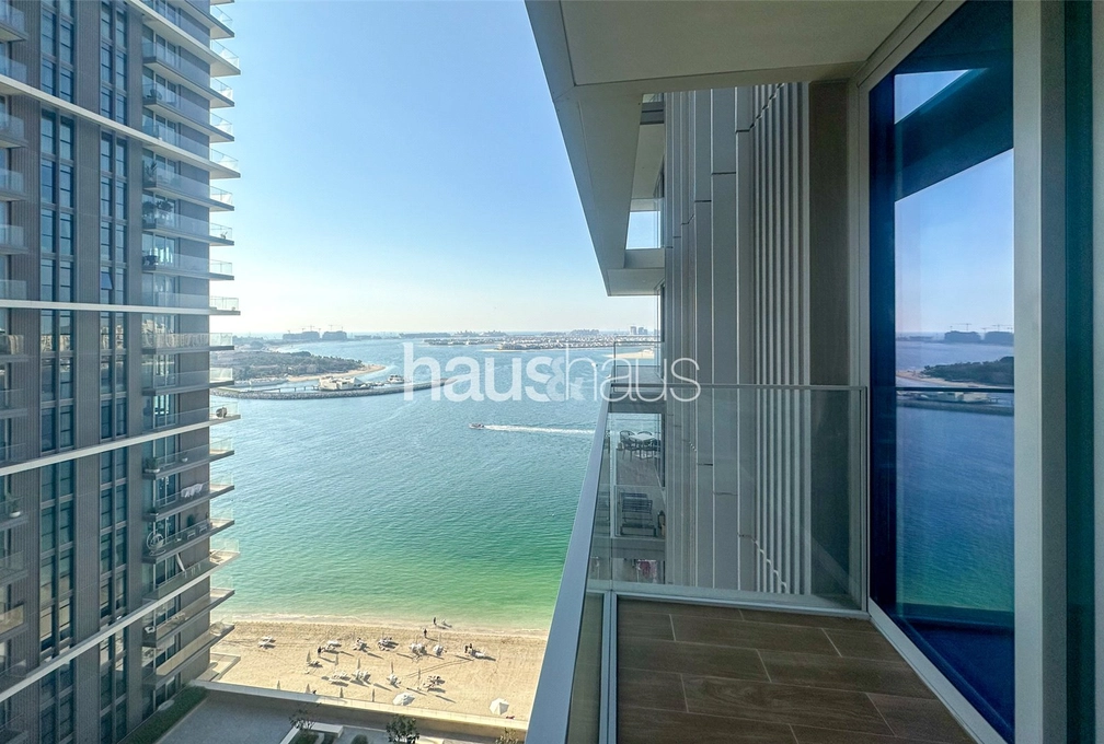 3 bedroom apartment for sale - haus & haus