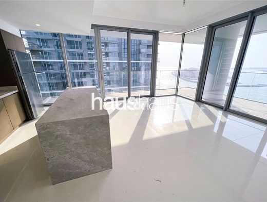 3 bedroom apartment for sale - haus & haus