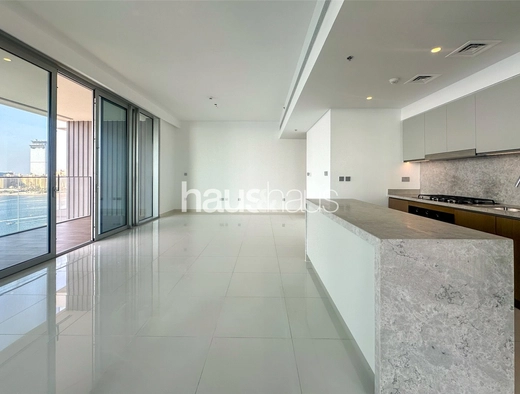 3 bedroom apartment for sale - haus & haus