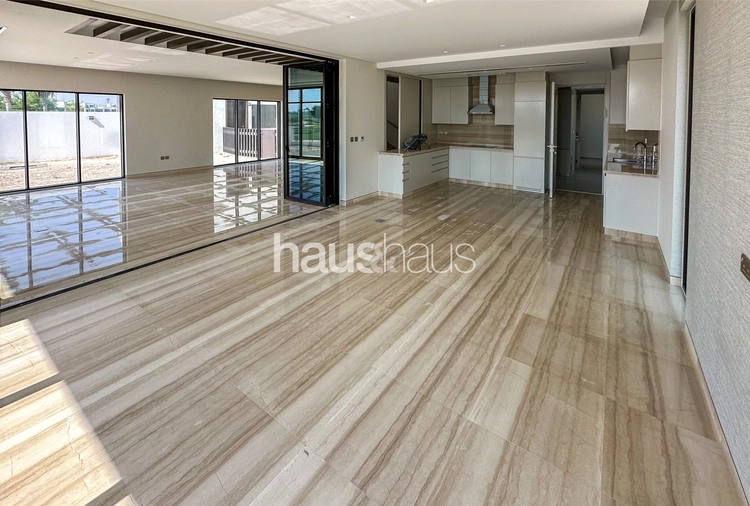 5 bedroom villa for sale - haus & haus