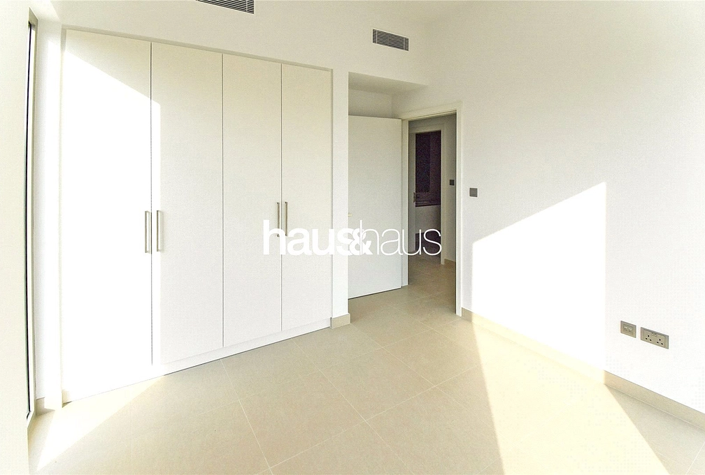 mobile-banner - Haus and Haus