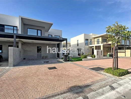 mobile-banner - Haus and Haus