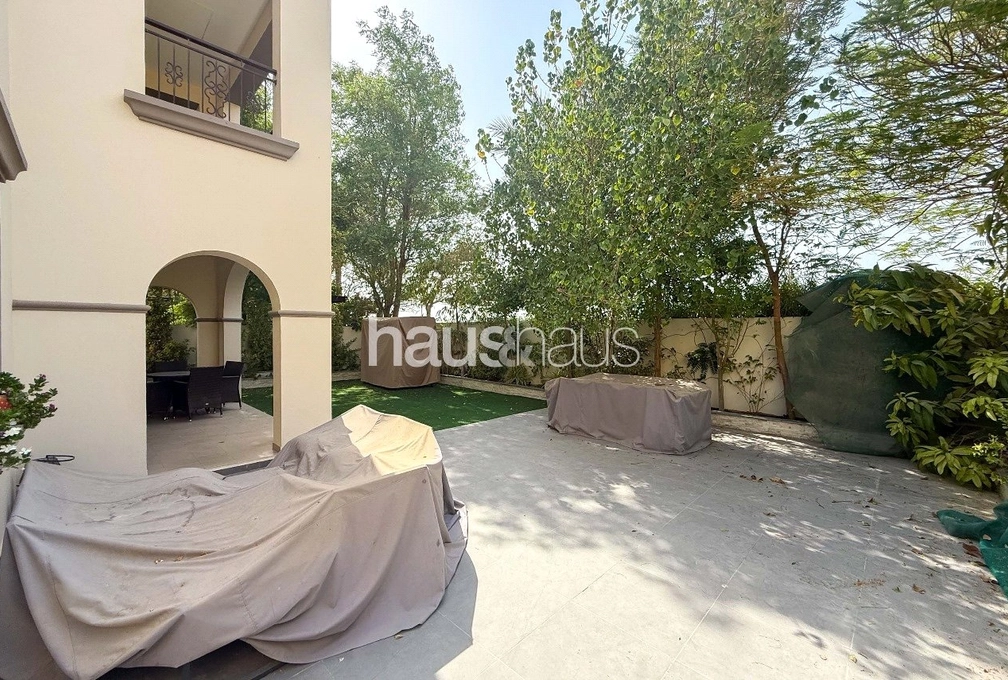 3 bedroom villa for sale - haus & haus