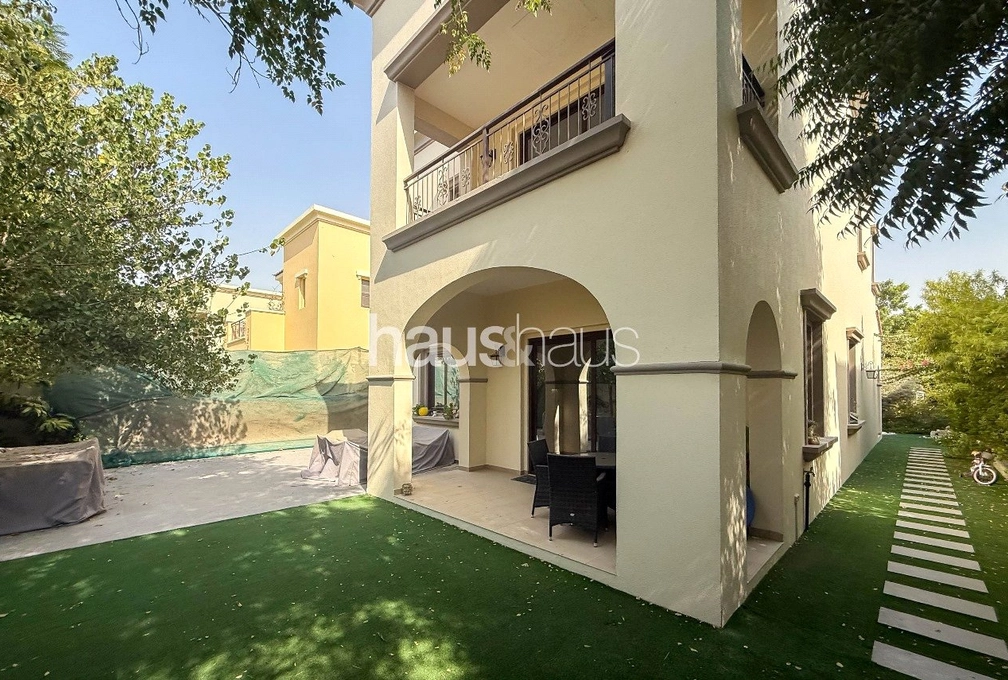 3 bedroom villa for sale - haus & haus