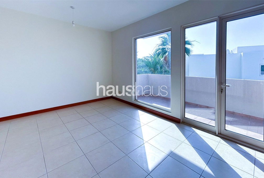3 bedroom villa for sale - haus & haus
