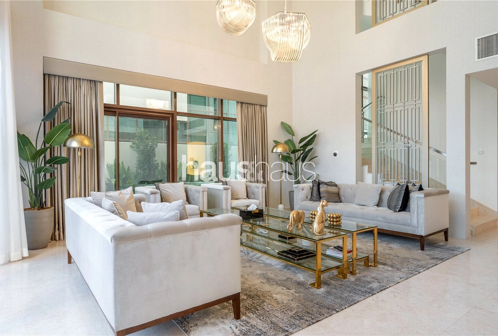 6 bedroom villa for sale - haus & haus