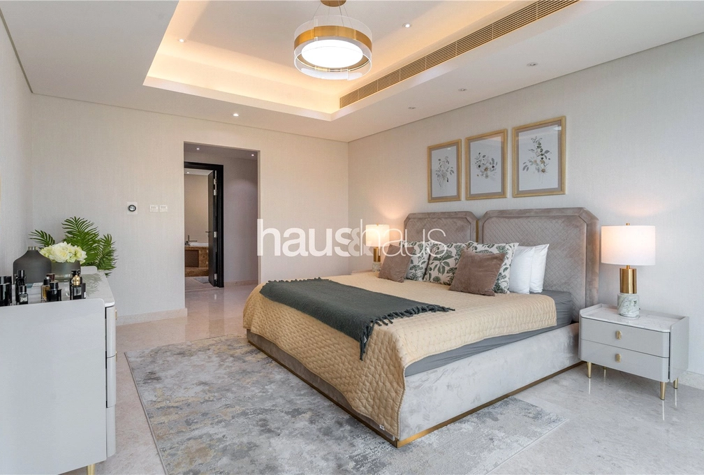 6 bedroom villa for sale - haus & haus