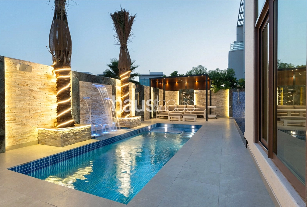 6 bedroom villa for sale - haus & haus