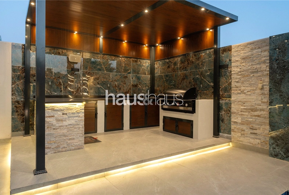 6 bedroom villa for sale - haus & haus