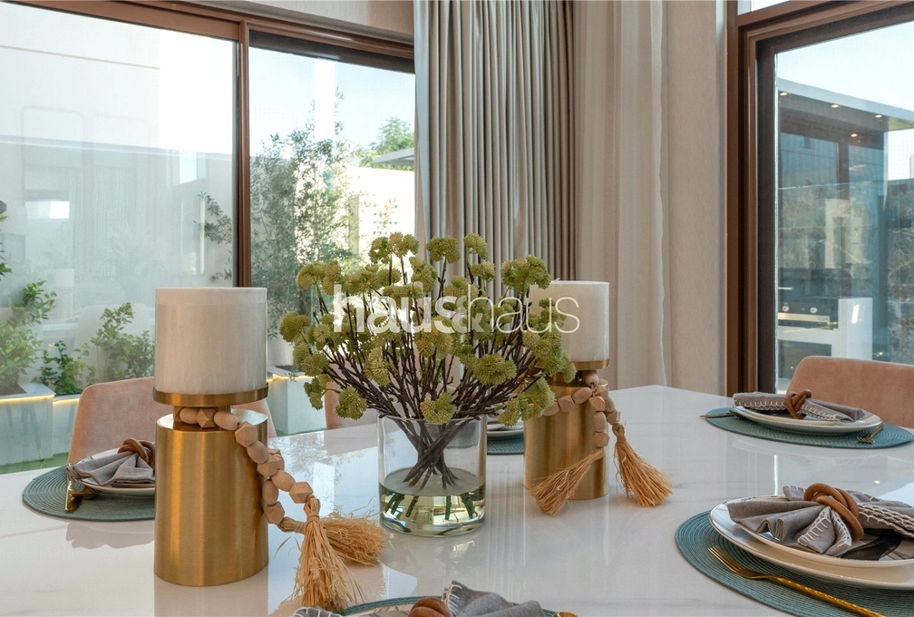 6 bedroom villa for sale - haus & haus