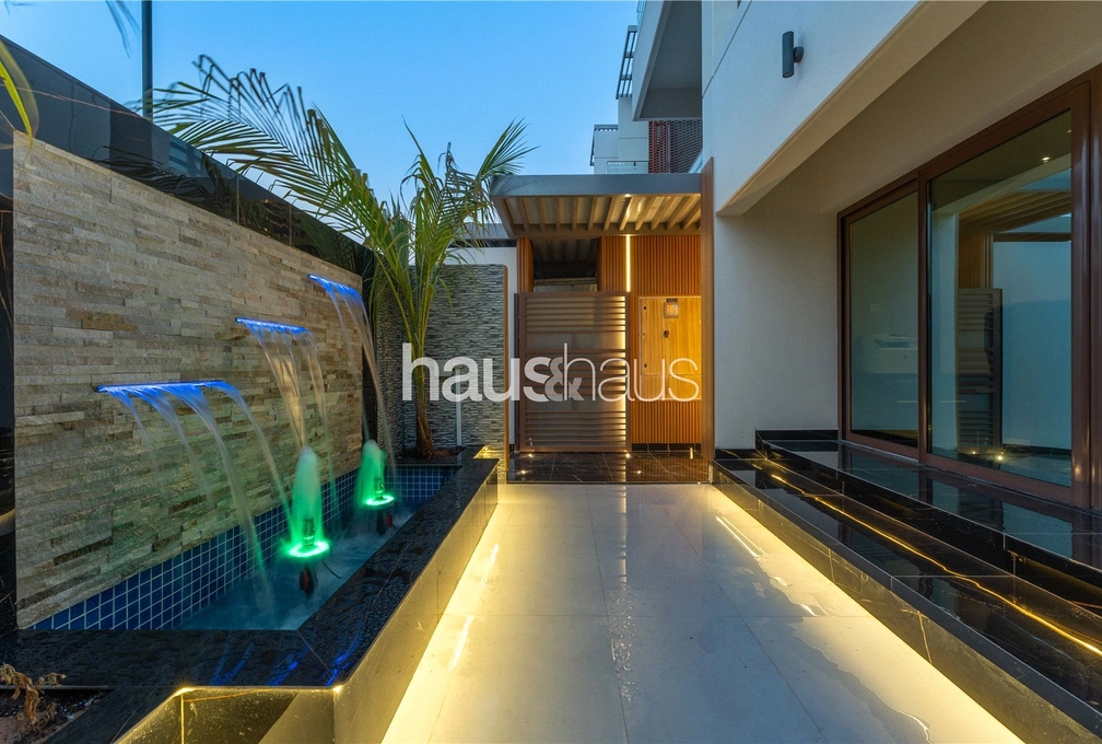6 bedroom villa for sale - haus & haus