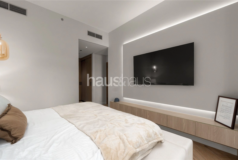 3 bedroom apartment for sale - haus & haus