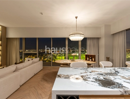 3 bedroom apartment for sale - haus & haus