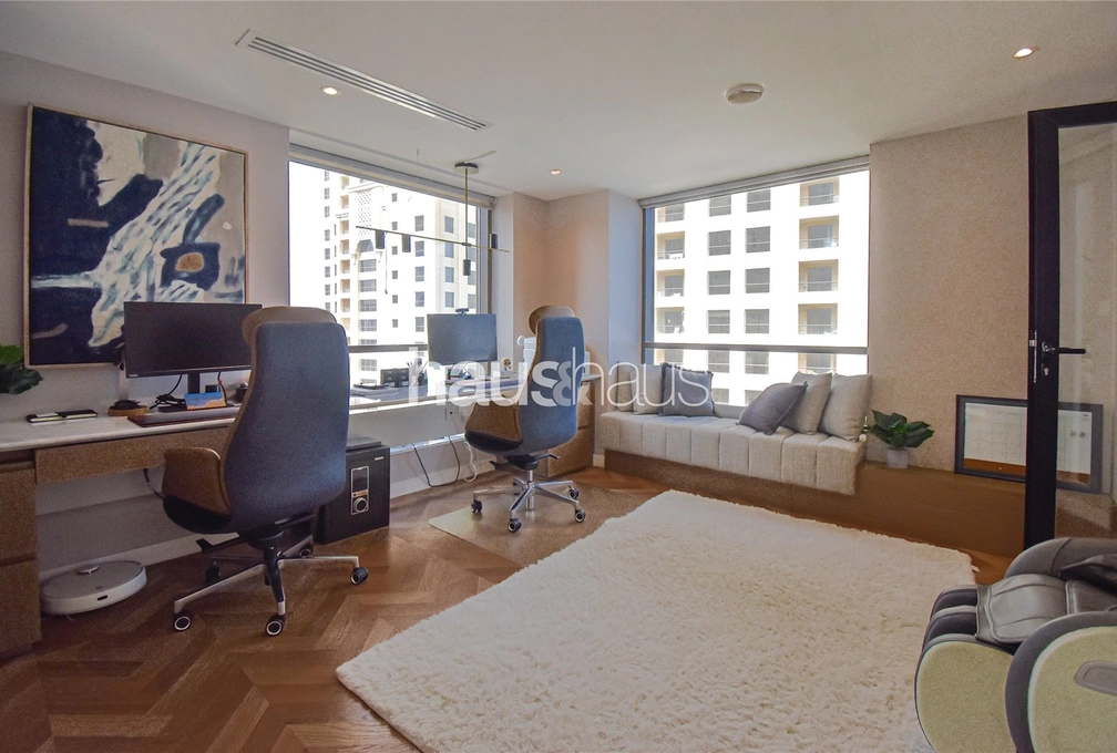 3 bedroom apartment for sale - haus & haus